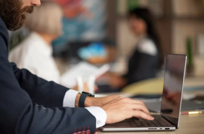  Açık unutulan AirDrop kurumsal verileri tehlikeye atıyor