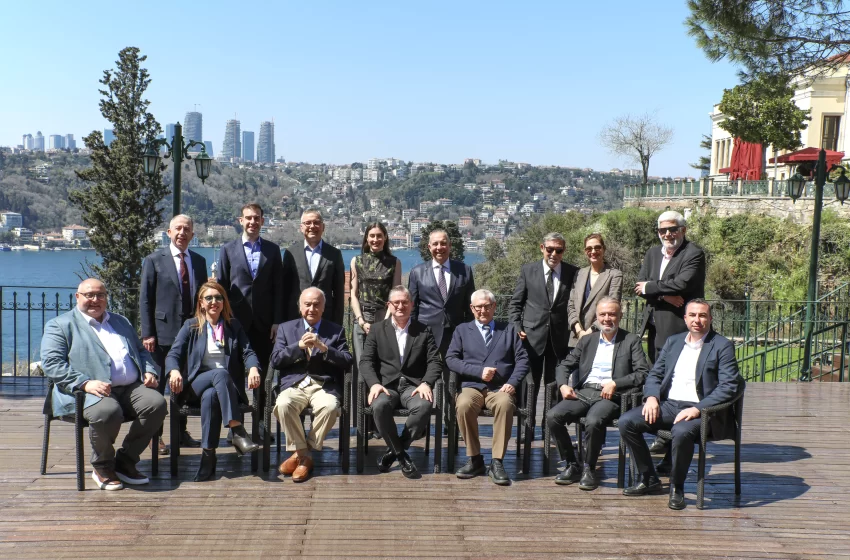  Nisan ayı yazarlar yemeğimizde Türk Nippon Sigorta’yı ağırladık