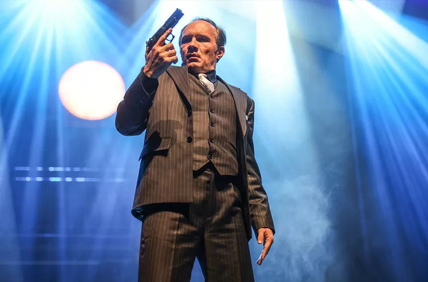  Tiyatroseverler Nisan ayında Zorlu PSM’de buluşuyor 